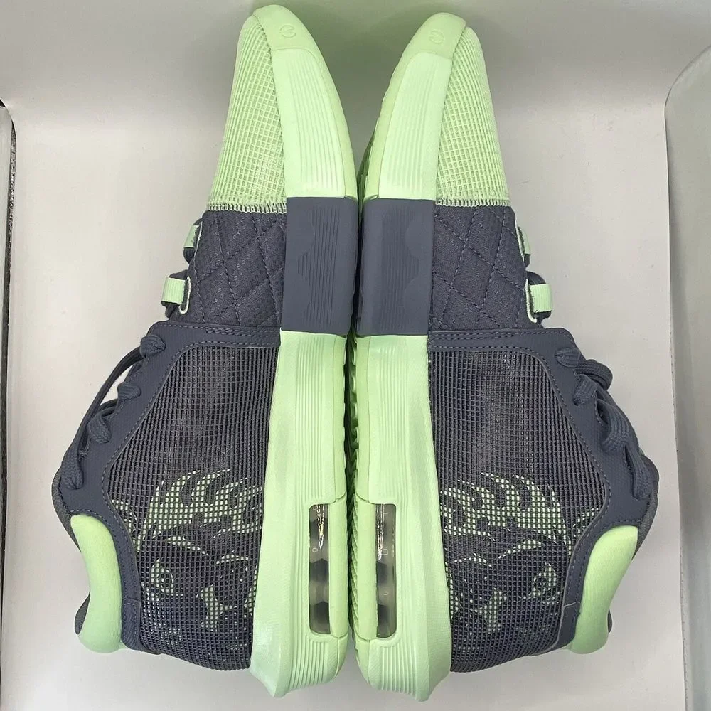 New Nike Lebron Witness 8 Basketball Vapor Green White Carbon SZ 12.5 FB2239 300